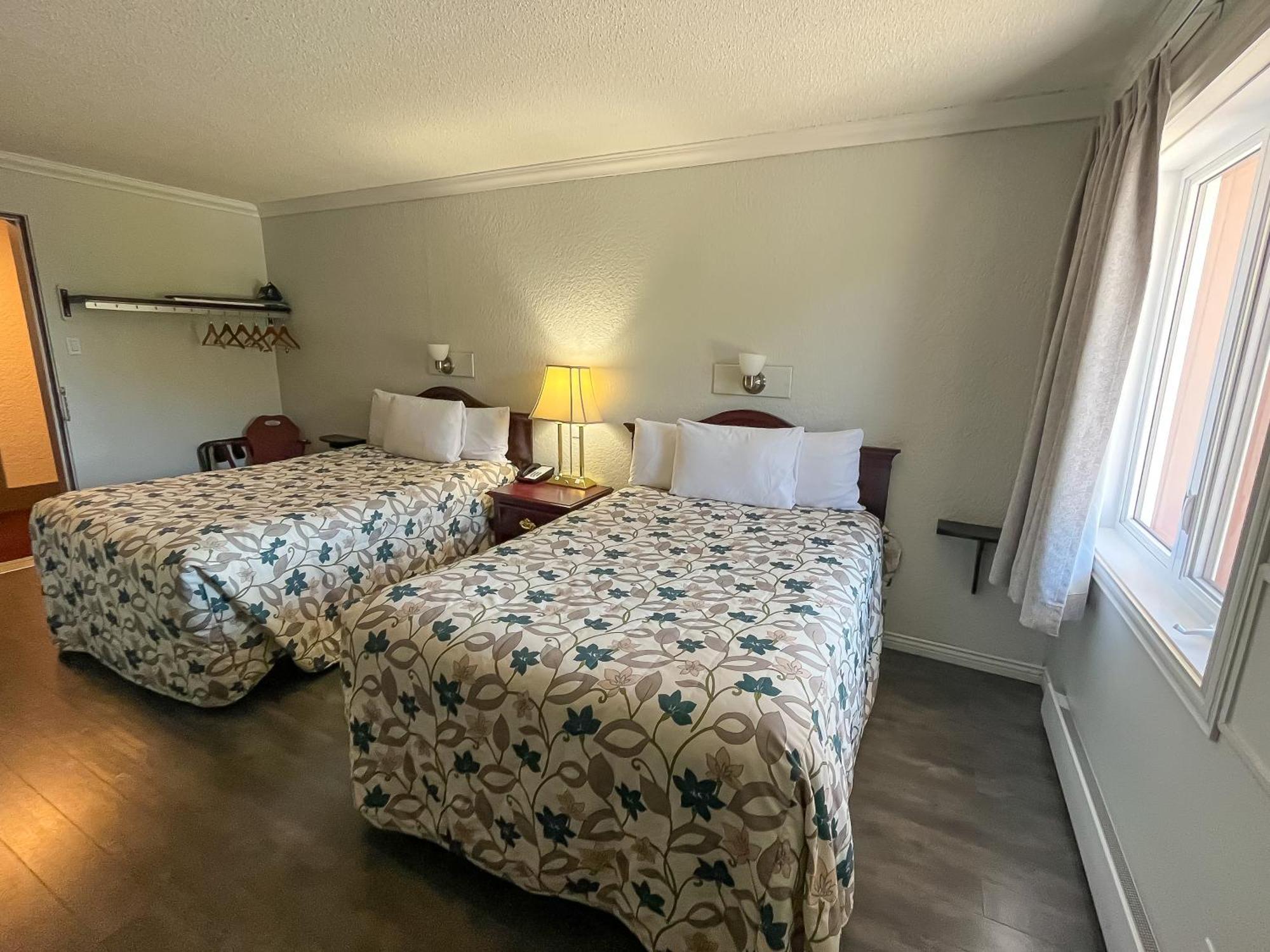 Complexe Hotelier Escoumins Les Escoumins Bagian luar foto