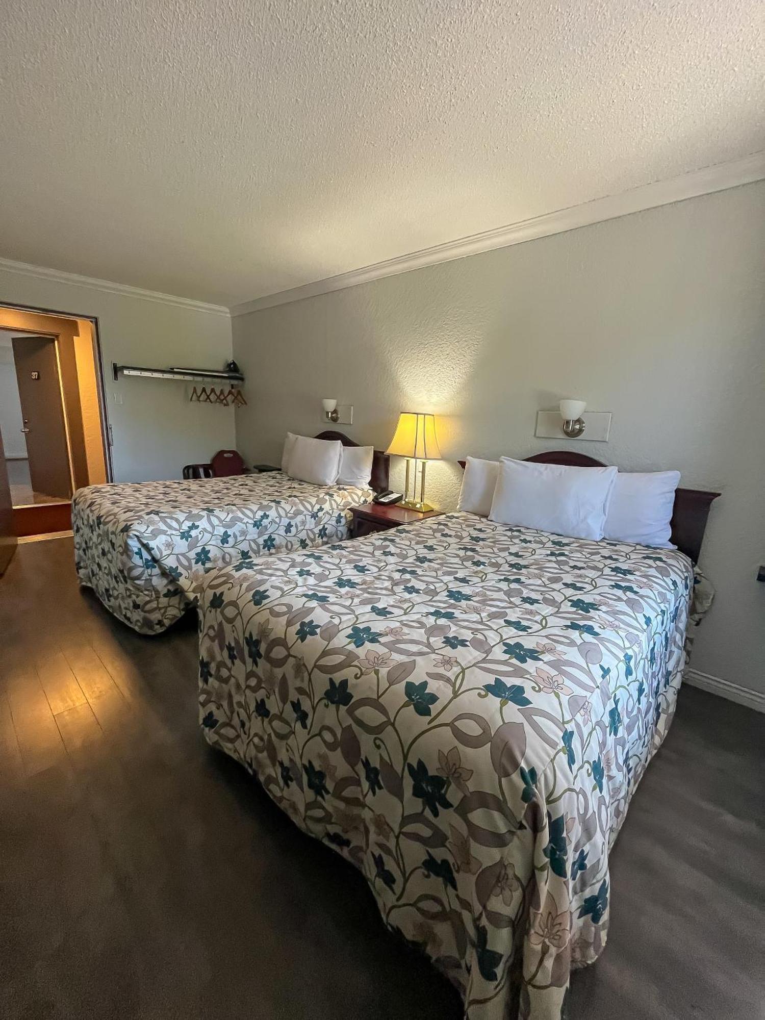 Complexe Hotelier Escoumins Les Escoumins Bagian luar foto