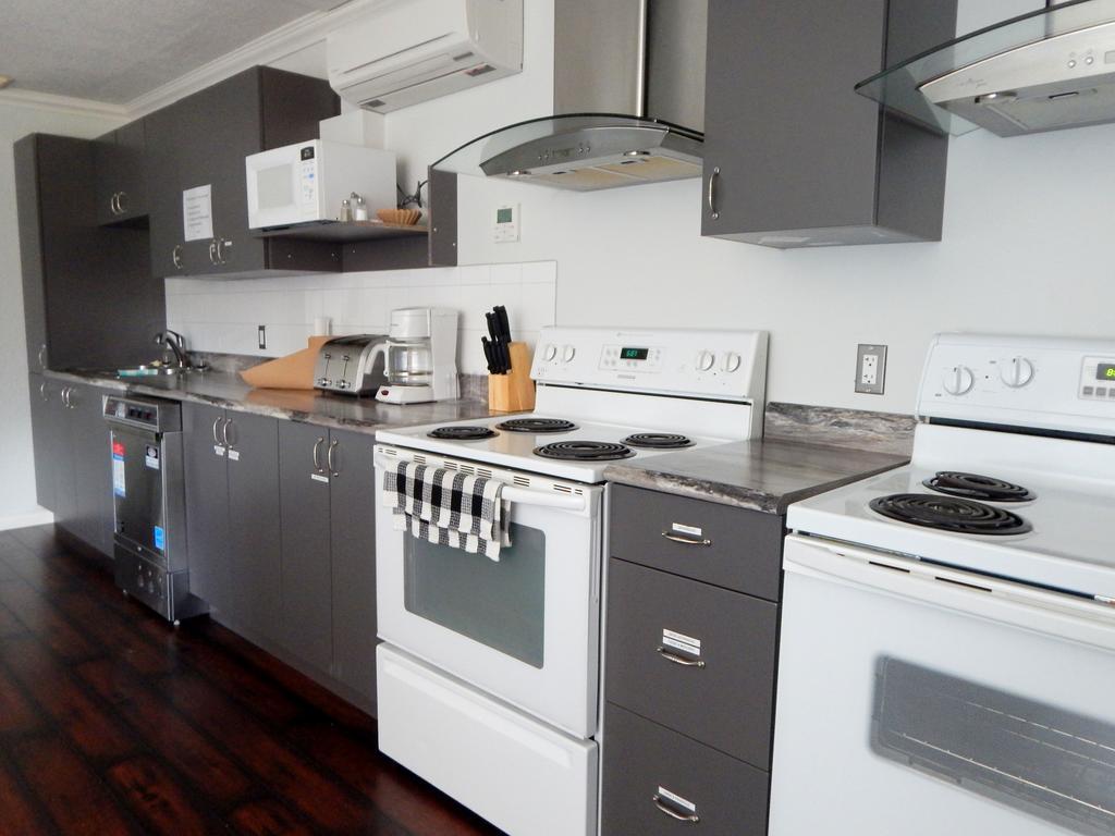 Complexe Hotelier Escoumins Les Escoumins Bagian luar foto